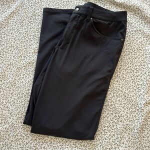 Black, Lululemon men’s pants